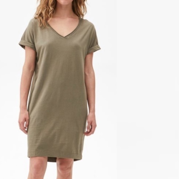 Michael Stars Cara V Neck Tee Shirt Dress Olive Green - Picture 1 of 7